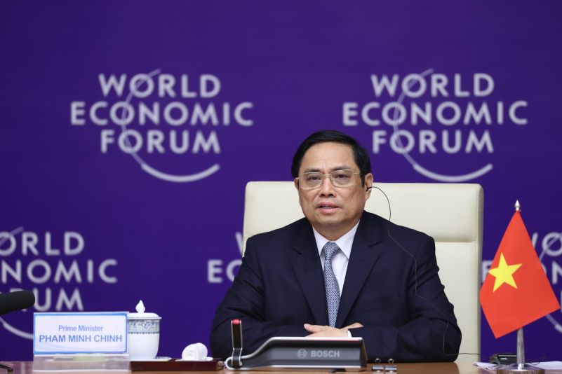 Chủ tịch WEF: “Việt Nam tiếp tục vững bước trên con đường trở thành đầu tàu kinh tế của khu vực” - Ảnh 1