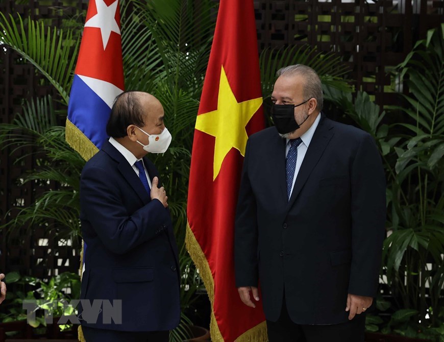 Chủ tịch nước Nguyễn Xuân Phúc hội kiến Thủ tướng CH Cuba - Ảnh 3