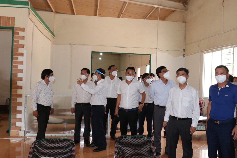 Tập đoàn Quang Phúc cải tạo nhà máy thành bệnh viện điều trị Covid-19 tặng tỉnh Bình Dương - Ảnh 2