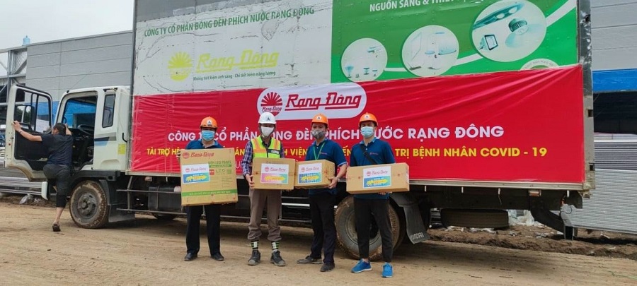Hà Nội: Công ty CP bóng đèn phích nước Rạng Đông chung tay cùng bệnh viện tuyến đầu chống dịch Covid-19 - Ảnh 2