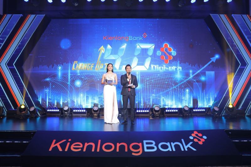 Bữa tiệc nghệ thuật mãn nhãn kỷ niệm tuổi 26 của KienlongBank - Ảnh 1