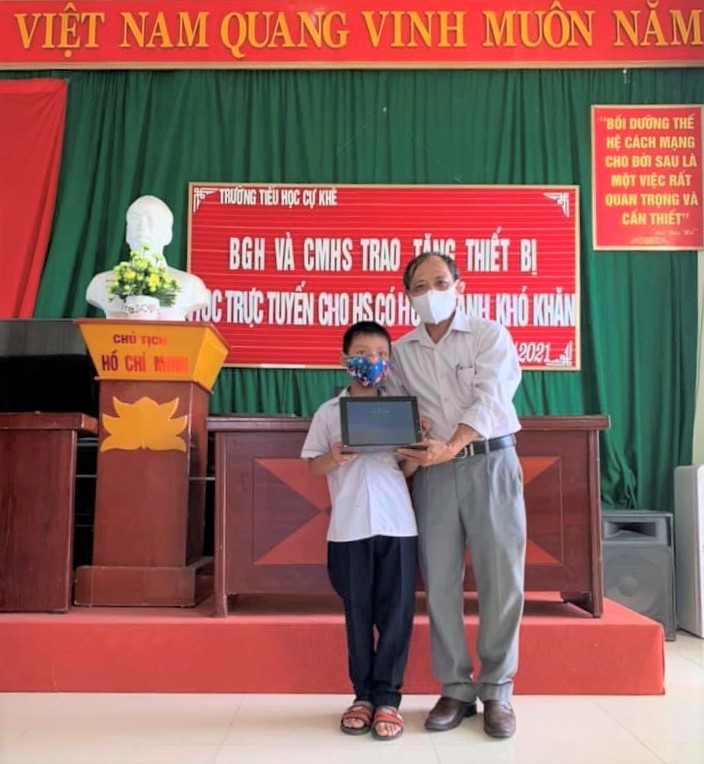 Ngành GD&ĐT huyện Thanh Oai kịp thời hỗ trợ học sinh bước vào năm học mới - Ảnh 2