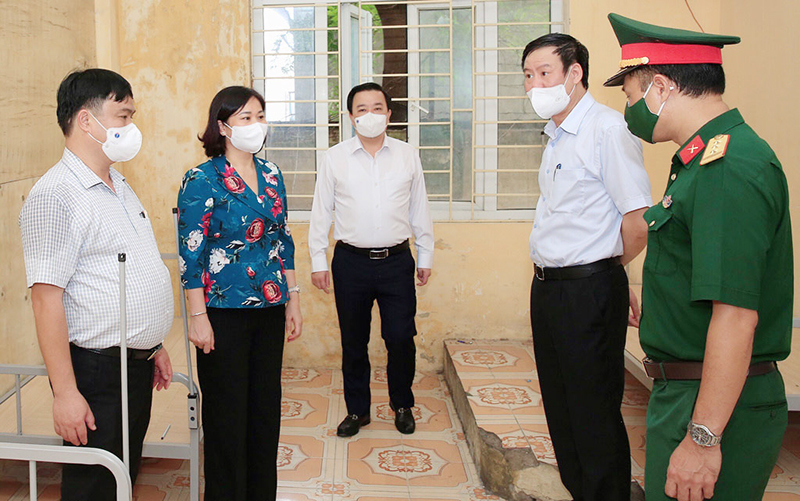 Phó Bí thư Thường trực Thành ủy Nguyễn Thị Tuyến: Kiểm soát chặt chẽ người ra, vào từng địa bàn để nhanh chóng dập dịch - Ảnh 2