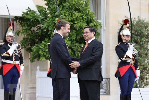 Củng cố hợp tác kinh tế, thương mại, đầu tư trong quan hệ chiến lược Việt - Pháp - Ảnh 2