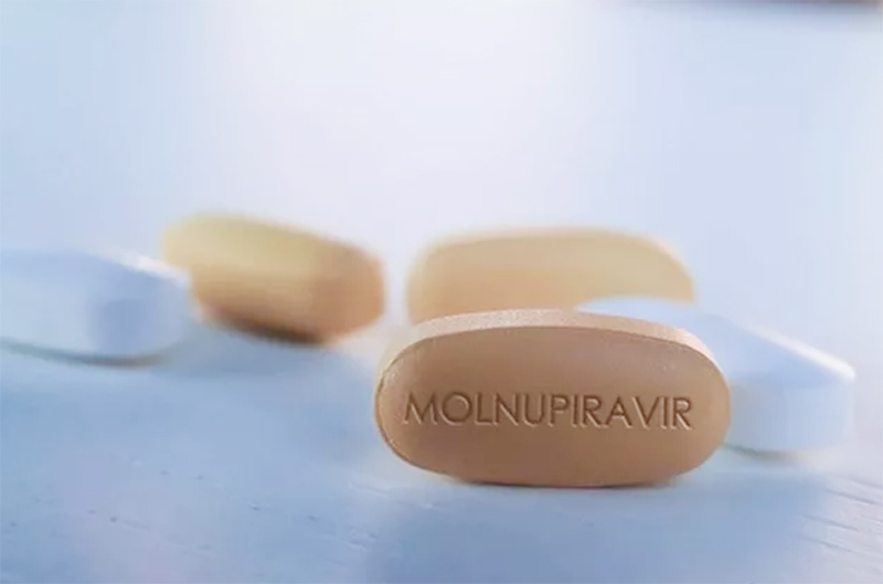 Hiệu quả của thuốc Molnupiravir trong điều trị có kiểm soát bệnh nhân Covid-19 thể nhẹ - Ảnh 1