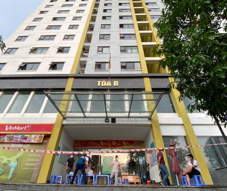 Quận Hoàng Mai: Khẩn trương xét nghiệm để bóc tách F0 tại chung cư Park View Tower - Đồng Phát - Ảnh 2