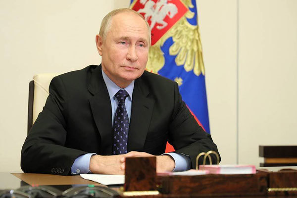 Ông Putin ngỏ lời giúp xử lý khủng hoảng di cư ở biên giới Belarus - Ba Lan - Ảnh 1