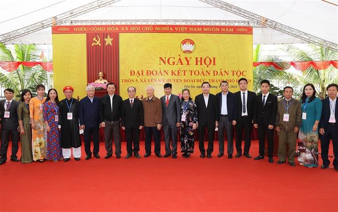Tổng Bí thư Nguyễn Phú Trọng dự Ngày hội đại đoàn kết toàn dân tộc tại huyện Hoài Đức - Ảnh 6