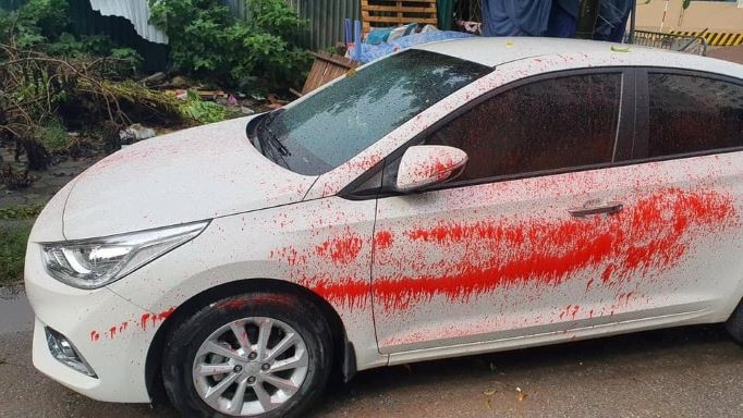 Quận Nam Từ Liêm: Nhiều ô tô bị tạt sơn trong đêm tại Khu đô thị Trung Văn - Ảnh 2
