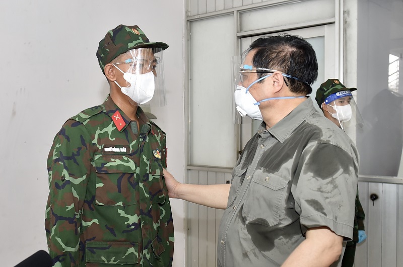 Thủ tướng Phạm Minh Chính kiểm tra công tác phòng, chống dịch Covid-19 ở TP Hồ Chí Minh - Ảnh 5