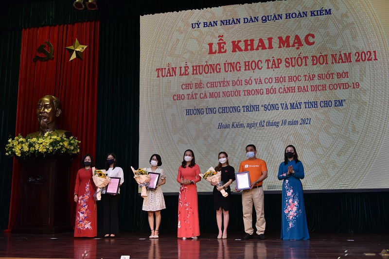 Quận Hoàn Kiếm phát động Tuần lễ hưởng ứng học tập suốt đời năm 2021 - Ảnh 4