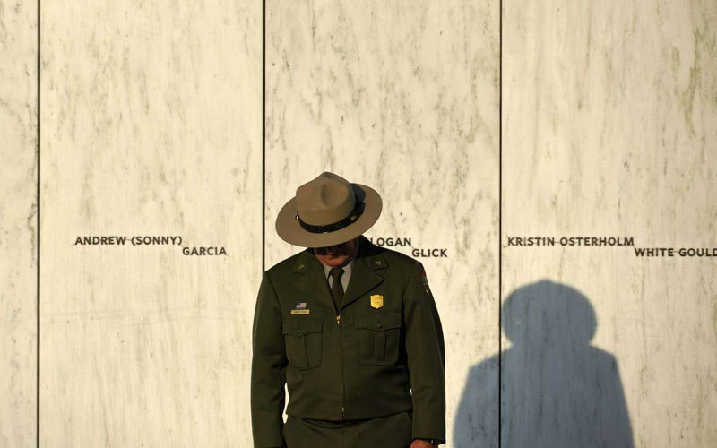 Những hình ảnh xúc động tại lễ tưởng niệm 20 năm vụ khủng bố bi thảm nhất trong lịch sử Mỹ - Ảnh 5