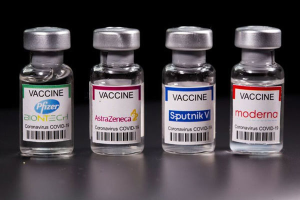 Các quốc gia đang phát triển "van nài" nước giàu ngừng tích trữ vaccine Covid-19 - Ảnh 1