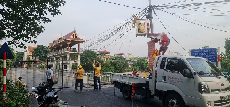 Hà Nội: Hoàn thành 17/30 chốt cứng nhằm kiểm soát lây lan dịch Covid-19 - Ảnh 1