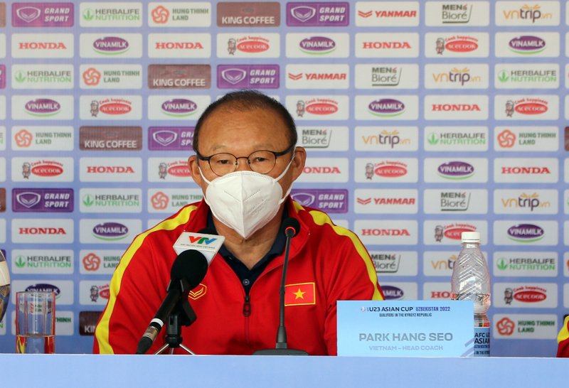 HLV Park Hang-seo mong muốn không so sánh U23 Việt Nam hiện tại với lứa Thường Châu - Ảnh 1