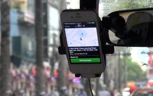 Thương hiệu taxi số 1 TP Hồ Chí Minh muốn gọi Uber, Grab là taxi - Ảnh 1