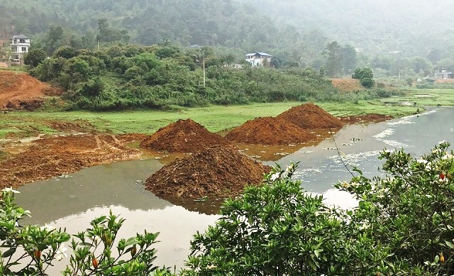 [Ảnh] Hà Nội: Cận cảnh hồ chứa thủy lợi tại huyện Sóc Sơn đang bị “bức tử” - Ảnh 5