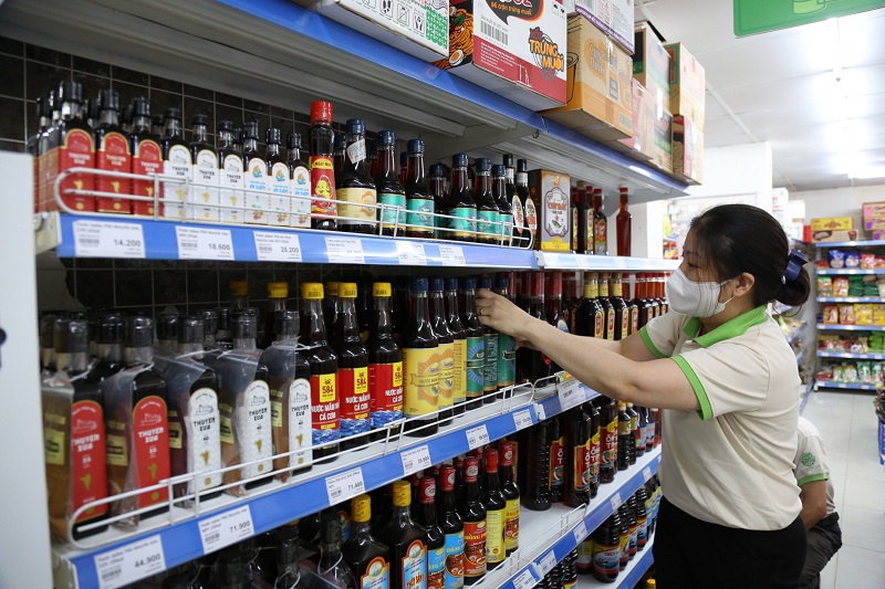 [Ảnh] Hà Nội: Các siêu thị đầy ắp hàng hóa phục vụ người dân - Ảnh 8