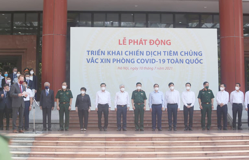 Thủ tướng Phạm Minh Chính: Việt Nam quyết tâm thực hiện thành công chiến dịch tiêm chủng vaccine phòng Covid-19 - Ảnh 2