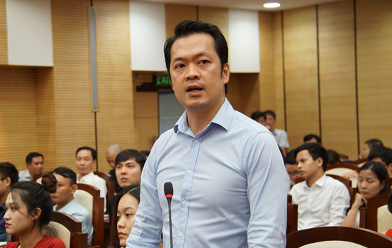 Chủ tịch Nguyễn Đức Chung đối thoại với doanh nghiệp khởi nghiệp - Ảnh 4