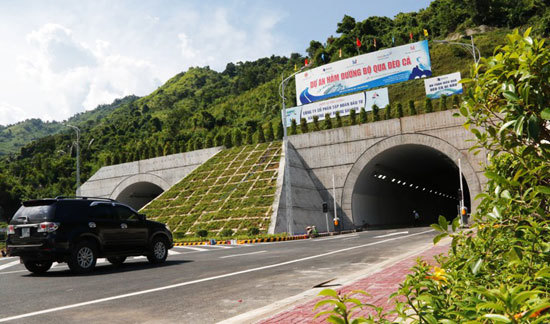 Thông xe hầm đường bộ Đèo Cả, rút ngắn 30 phút Khánh Hòa - Phú Yên - Ảnh 1
