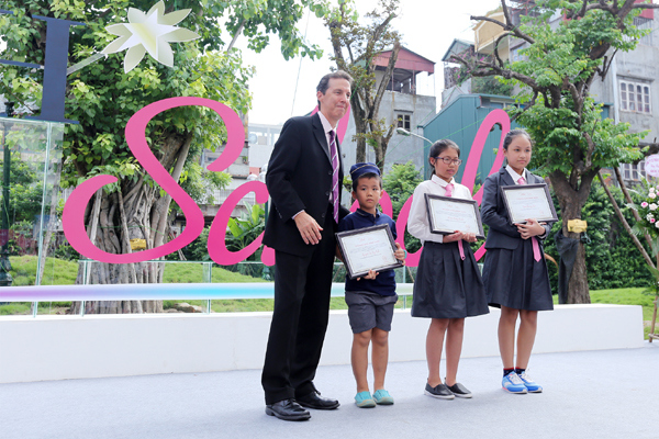 Quỹ vì Tầm vóc Việt tặng học bổng trị giá hàng tỷ đồng tại TH School - Ảnh 1