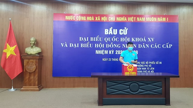 Hơn 5,4 triệu cử tri Thủ đô Hà Nội náo nức đi bầu cử đại biểu Quốc hội và HĐND các cấp nhiệm kỳ 2021 - 2026 - Ảnh 102