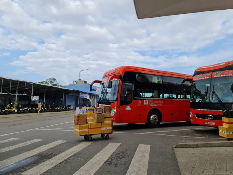 Dừng vận tải hành khách Quảng Ngãi - TP Hồ Chí Minh từ 0 giờ ngày 1/6 - Ảnh 1