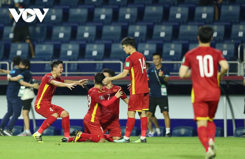 Vòng loại World Cup 2022: Việt Nam đánh bại Indonesia, Thái Lan để thua trước UAE - Ảnh 2