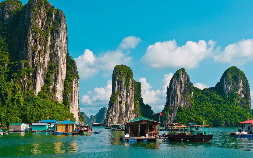 Top 10 điểm đến hút khách nhất Việt Nam - Ảnh 2