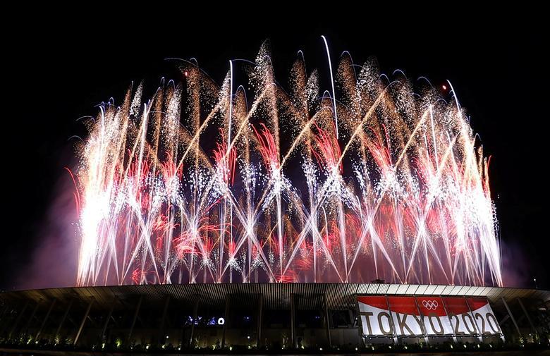 Những hình ảnh ấn tượng tại lễ khai mạc Olympic Tokyo 2020 “có một không hai” - Ảnh 1