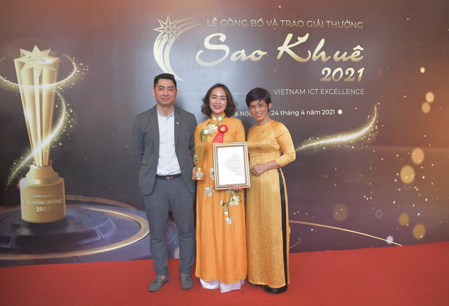 VCB Digibank của Vietcombank được vinh danh tại Lễ trao giải thưởng Sao Khuê 2021 - Ảnh 4
