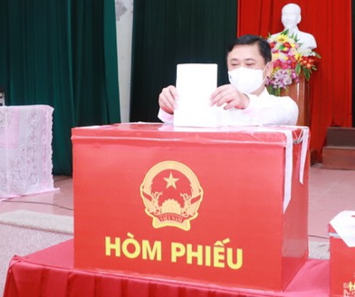 Những hình ảnh ấn tượng từ miền xuôi lên miền ngược trong ngày hội toàn dân tại tỉnh Nghệ An - Ảnh 1