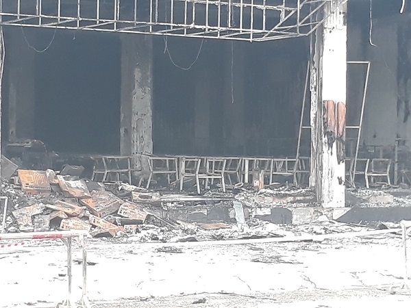 Hiện trường vụ cháy kinh hoàng khiến 6 người thiệt mạng tại TP Vinh - Ảnh 2