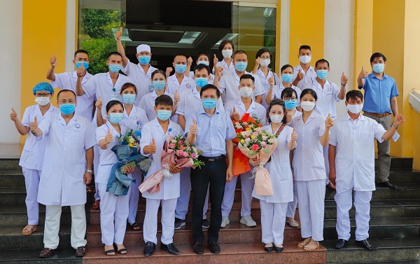 Hải Phòng cử hơn 100 y bác sĩ lên đường hỗ trợ TP Hồ Chí Minh chống dịch Covid-19 - Ảnh 1