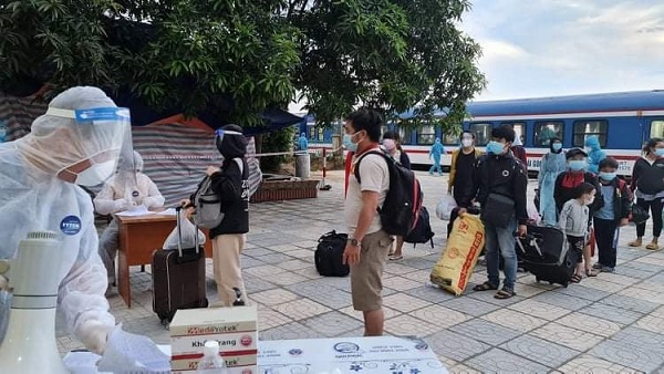 Hà Tĩnh: Hơn 800 công dân từ vùng dịch TP Hồ Chí Minh đã về đến quê nhà - Ảnh 4