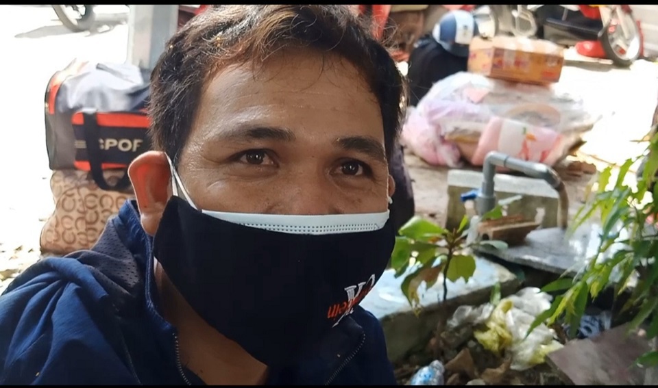 Niềm vui của hơn 1.200 công nhân ở Đồng Nai được về quê tránh dịch - Ảnh 2