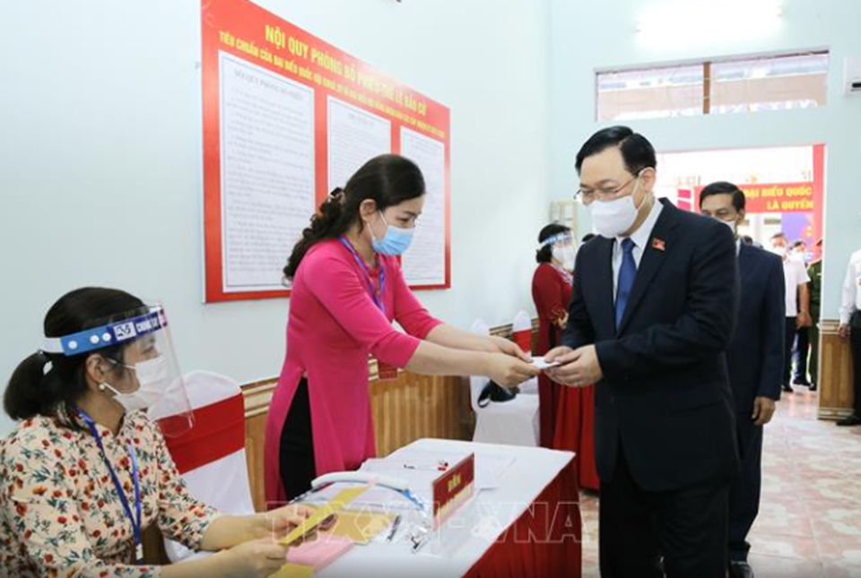 Chủ tịch Quốc hội Vương Đình Huệ: Qua ngày bầu cử, thấy được sức mạnh của khối đại đoàn kết cả dân tộc Việt Nam - Ảnh 3