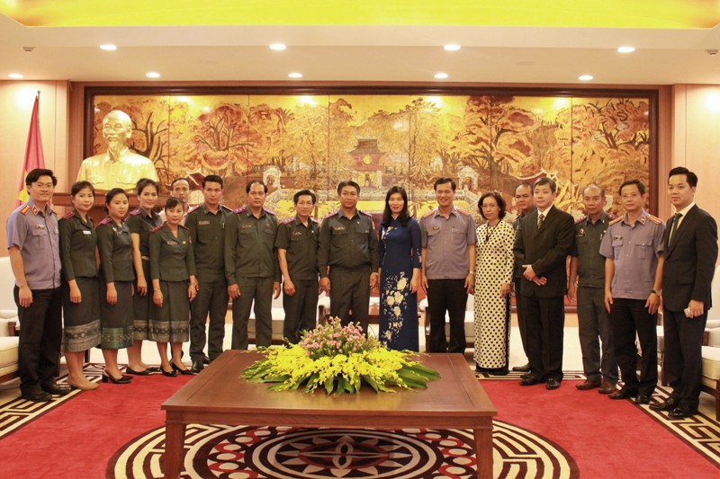 Đoàn Viện Kiểm sát nhân dân tỉnh Luang Prabang thăm và làm việc với HĐND TP Hà Nội - Ảnh 2