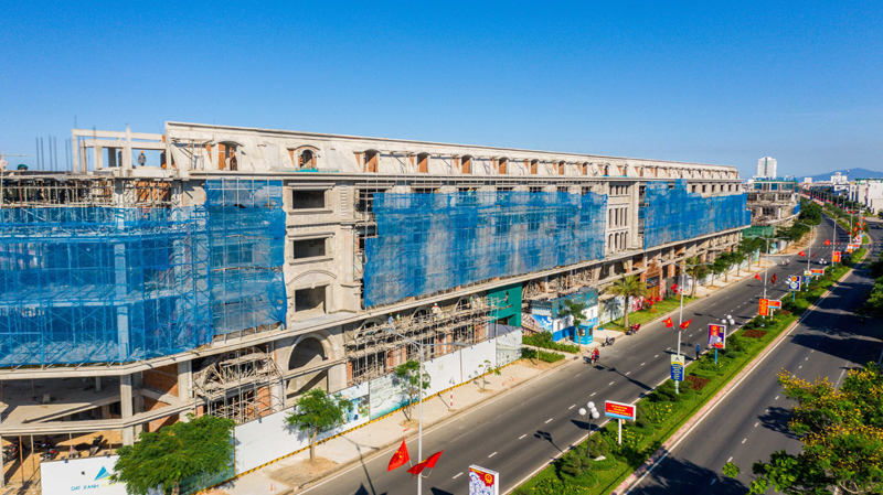 Đất Xanh Miền Trung đồng loạt cất nóc 2 dự án Shophouse quốc tế tại TP Tuy Hòa, Phú Yên và Nam Đà Nẵng - Ảnh 2