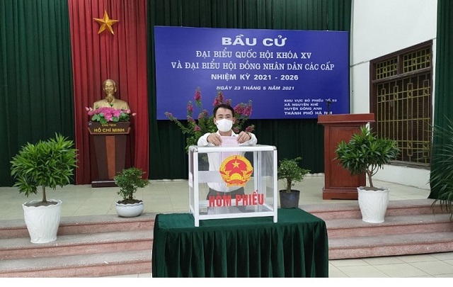 [Ảnh] Lãnh đạo thành phố Hà Nội đi bầu cử - Ảnh 12