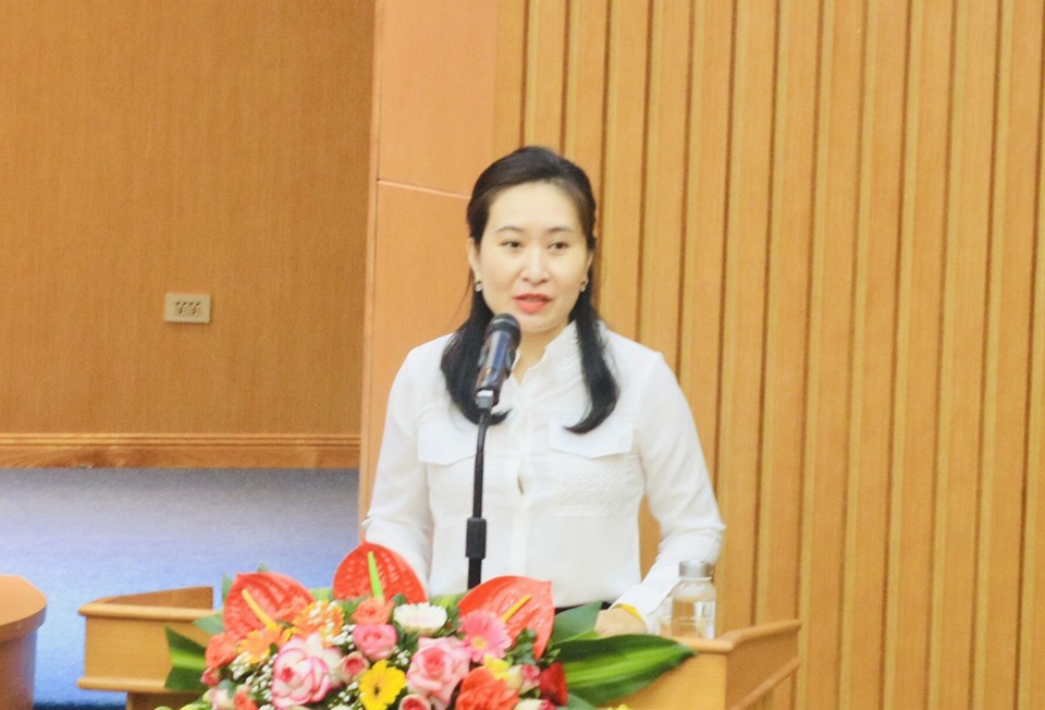 Trưởng Ban Tuyên giáo Thành ủy Bùi Huyền Mai và các ứng viên đại biểu HĐND TP khoá XVI tiếp xúc cử tri quận Thanh Xuân - Ảnh 4