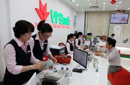 Nhà đầu tư chi 1,2 tỷ USD đặt mua cổ phiếu VPBank - Ảnh 1