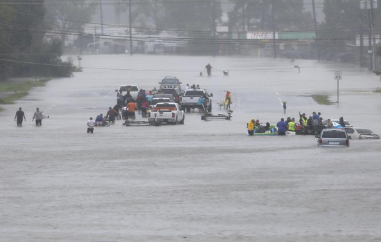 Mỹ có thể thiệt hại tới 100 tỷ USD do siêu bão Harvey - Ảnh 2