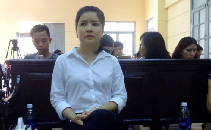 Ngày 11/7, tuyên án vụ diễn viên Ngọc Trinh kiện Nhà hát kịch TP Hồ Chí Minh - Ảnh 1