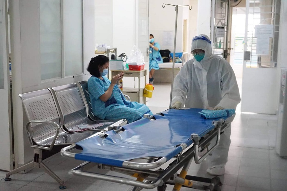 Bên trong bệnh viện điều trị nhiều sản phụ nhất TP Hồ Chí Minh - Ảnh 6