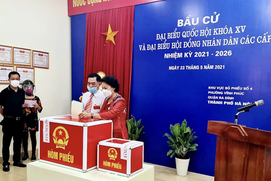 Các lãnh đạo, nguyên lãnh đạo Đảng, Nhà nước bỏ phiếu tại quận Ba Đình - Ảnh 4