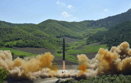 Chuyên gia nói gì về Triều Tiên phát triển thêm tên lửa đạn đạo liên lục địa? - Ảnh 1