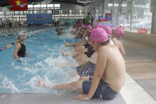 Phổ cập bơi miễn phí và phòng chống tai nạn thương tích cho trẻ em Thủ đô - Ảnh 2