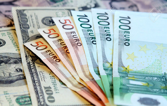 Đồng USD tăng mạnh trước phiên họp của lãnh đạo các ngân hàng trung ương - Ảnh 1